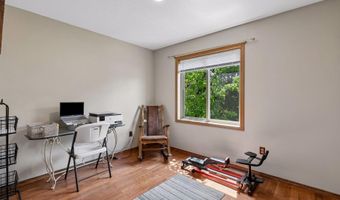 7370 158th St W, Apple Valley, MN 55124