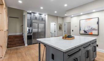 845 Miranda Ter, Alpharetta, GA 30004