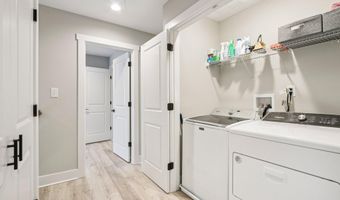 431 Virginia Ave, Bayville, NJ 08721