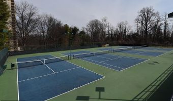 5225 POOKS HILL Rd 1612N, Bethesda, MD 20814