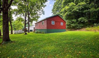 6257 E Calvertville Rd, Bloomfield, IN 47424