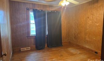 1127 N Mountain St, Blacksburg, SC 29702