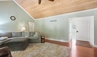 2221 Mifflin Ave, Ashland, OH 44805