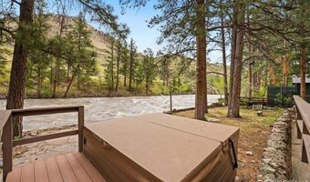 198 Poudre River Rd, Bellvue, CO 80512