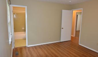 6301 CEDAR Ct, Anniston, AL 36206