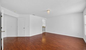 7711 Nottinghill Sky Dr, Apollo Beach, FL 33572