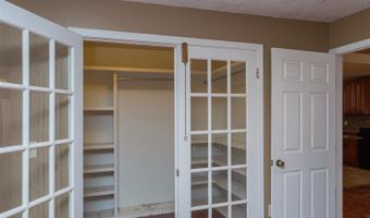 612 610 W Grand Ave, Artesia, NM 88210