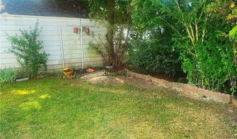 74 Leslie St, Cranston, RI 02910