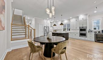 1233 Drummond Ave, Charlotte, NC 28205