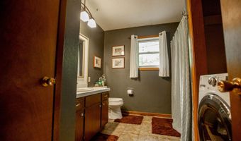 615 W State St, Algona, IA 50511