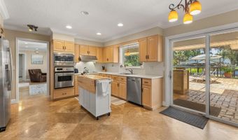 180 SPRINGWOOD Trl, Altamonte Springs, FL 32714