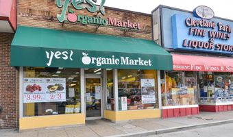 3041 SEDGWICK St NW 201-D, Washington, DC 20008
