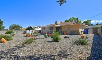 6904 EDWINA Ave NE, Albuquerque, NM 87110