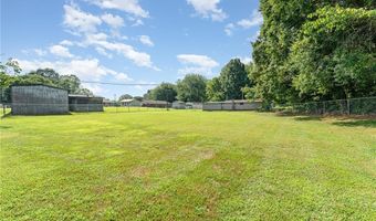 1270 Rainbow Rd, Advance, NC 27006