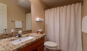 1943 Spyglass Dr, Asbury, IA 52002