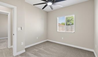 16 E Davis Ln, Avondale, AZ 85323