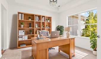 8607 Redditch Dr, Avon, IN 46123