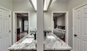 209 Lake Terrace Pl, Brandon, MS 39047