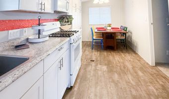 301 S SIGNAL BUTTE Rd 51, Apache Junction, AZ 85120