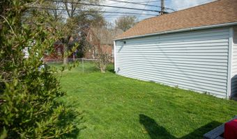 9706 Sterling Ave, Allen Park, MI 48101