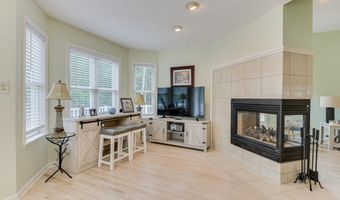 137 Golden Pond Ct, Aiken, SC 29803