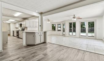 2373 Woodcreek Ct, Tucker, GA 30084