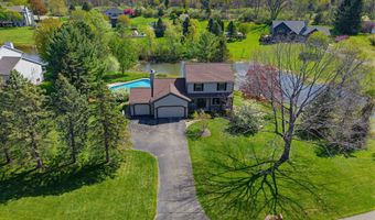 100 Rollingbrook NE, Ada, MI 49301