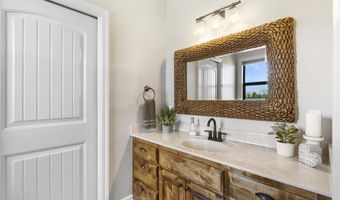 19529 Lawrence 2152, Aurora, MO 65605