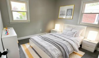 7150 Shenandoah Ave, Allen Park, MI 48101