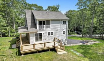 305 Mountainside Dr, Alloway, NJ 07422