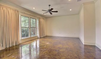 7470 Sevenoaks Ave, Baton Rouge, LA 70806
