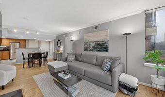 2220 FAIRFAX Dr 707, Arlington, VA 22201