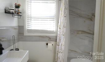 2104 Hillcrest Ave, Albemarle, NC 28001