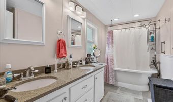 321 Clay St Spc 62, Ashland, OR 97520