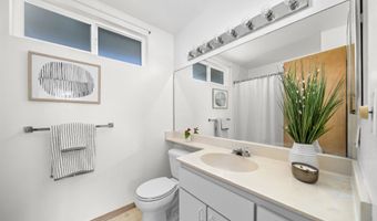 50 Koiula Ln 532, Kahului, HI 96732