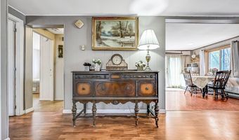72 Tunkhannock Dr, Albrightsville, PA 18210