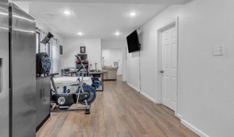 76 W 25th St, Bayonne, NJ 07002