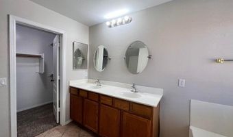 4886 E THUNDERBIRD Dr, Chandler, AZ 85249