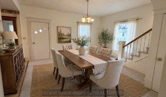 709 N St, Aurora, NE 68818
