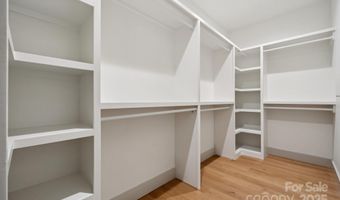 3923 Tresevant Ave, Charlotte, NC 28208