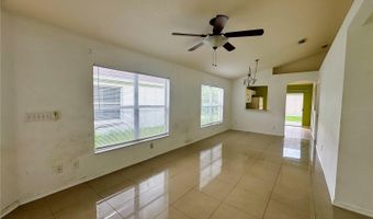 7406 OXFORD GARDEN Cir, Apollo Beach, FL 33572