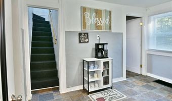 185 Maple Ave, Andover, OH 44003