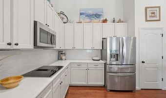 519 Triton Way Dr, Ballwin, MO 63011