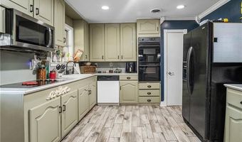 1907 PLANTATION Dr, Alexandria, LA 71303