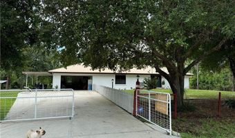 2104 Wellington Ave, Alva, FL 33920