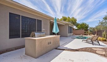 42032 N EMERALD LAKE Dr, Anthem, AZ 85086