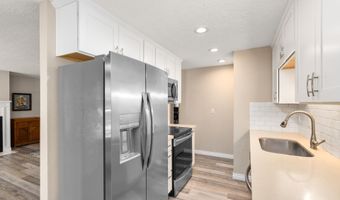 12600 SE FREEMAN Way 72, Milwaukie, OR 97222