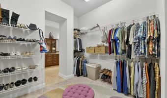 6903 CRESTPOINT Dr, Apollo Beach, FL 33572