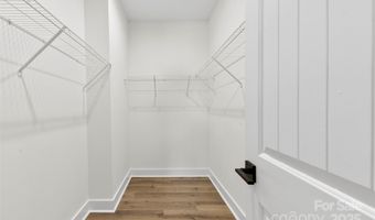 105 Darvee Rd, Blacksburg, SC 29702