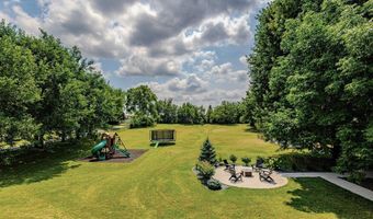 305 NE 54th St, Ankeny, IA 50021